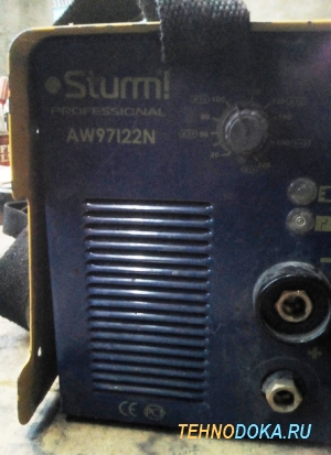STURM AW97I22N, внешний вид спереди
